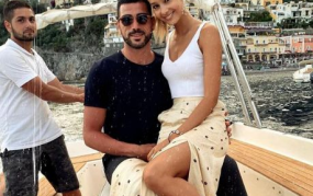 佩莱老婆瓦尔加写真,佩莱娇妻的美丽瞬间